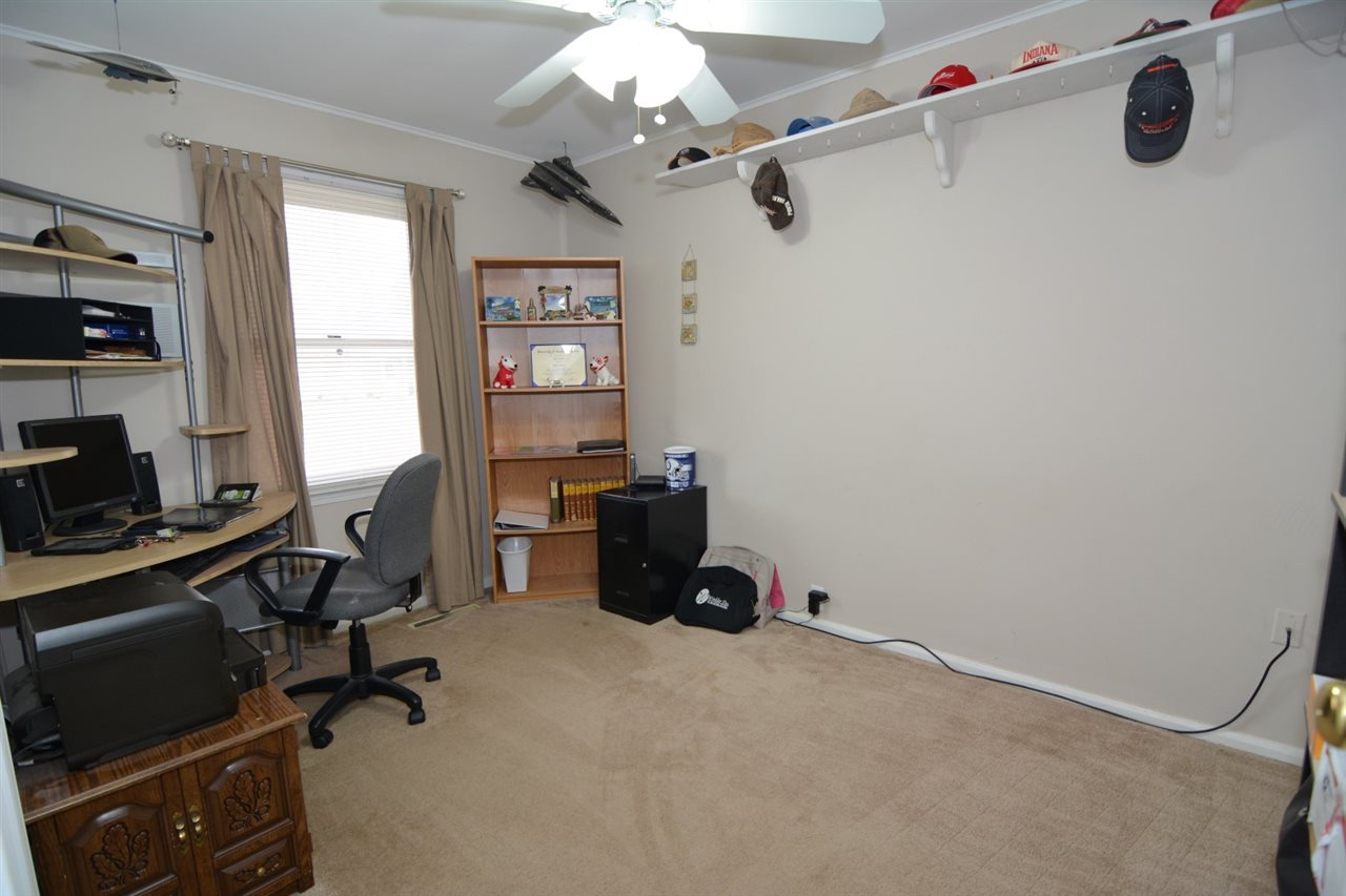 3301 Tremont Road Evansville, IN 47710 - Photo 12 of 14 Gallery Image 12