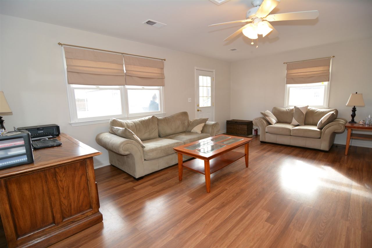 3301 Tremont Road Evansville, IN 47710 - Photo 7 of 14 Gallery Image 7