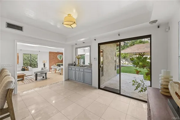 $11,000 | 673 South Mentor Avenue, Pasadena, CA 91106