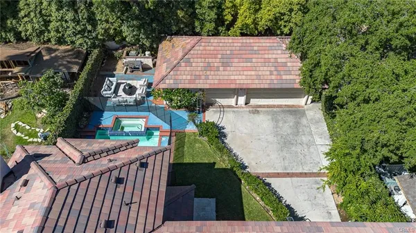 $11,000 | 673 South Mentor Avenue, Pasadena, CA 91106