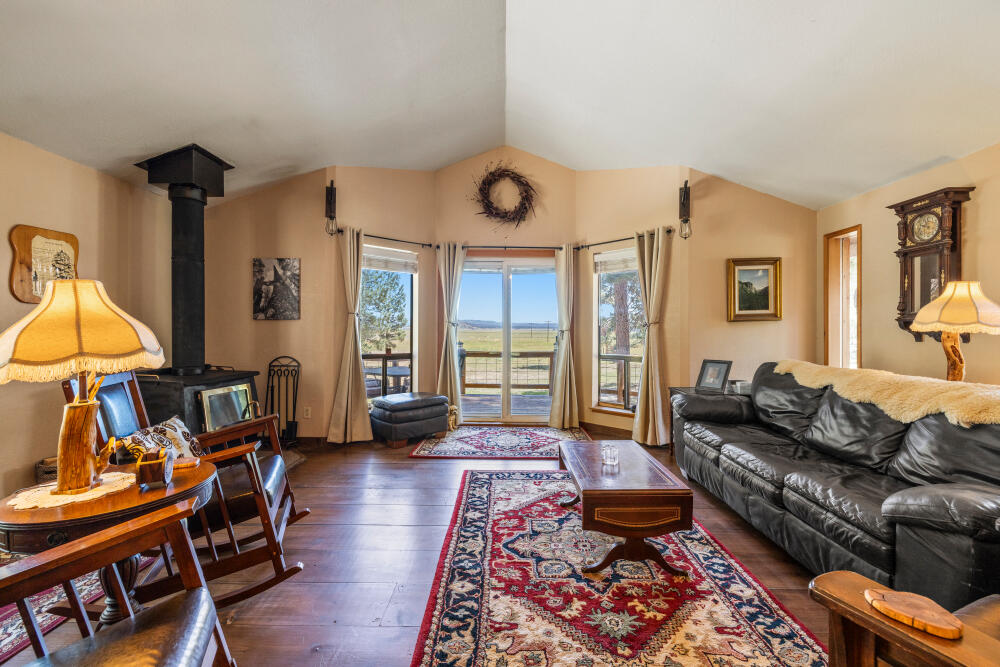 17707 Skeen Ranch Road Chiloquin, OR 97624 - Photo 43 of 88 17707SkeenRanchRd-113