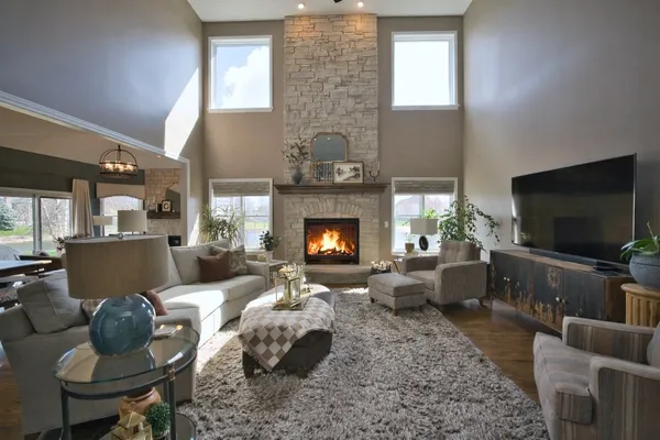 $999,900 | 10 Raes Creek Court, Bolingbrook, IL 60490