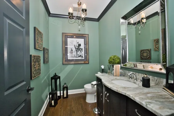 $999,900 | 10 Raes Creek Court, Bolingbrook, IL 60490