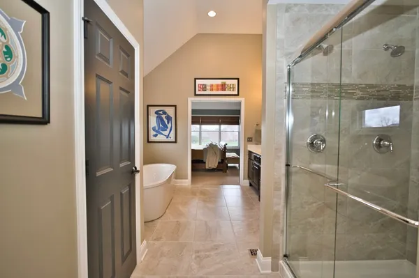 $999,900 | 10 Raes Creek Court, Bolingbrook, IL 60490