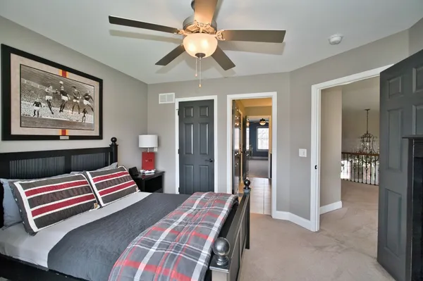 $999,900 | 10 Raes Creek Court, Bolingbrook, IL 60490