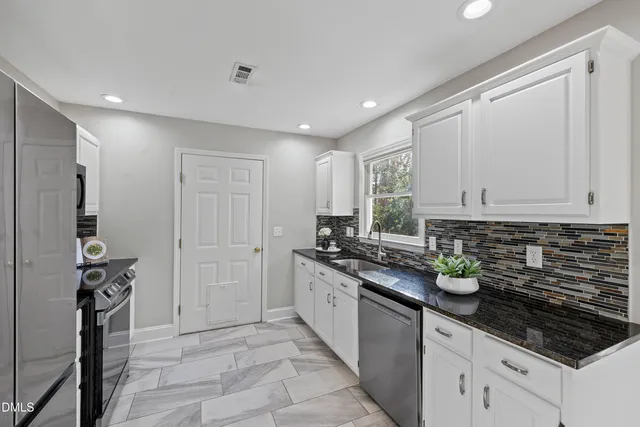 $500,000 | 103 Lone Eagle Court, Cary, NC 27513