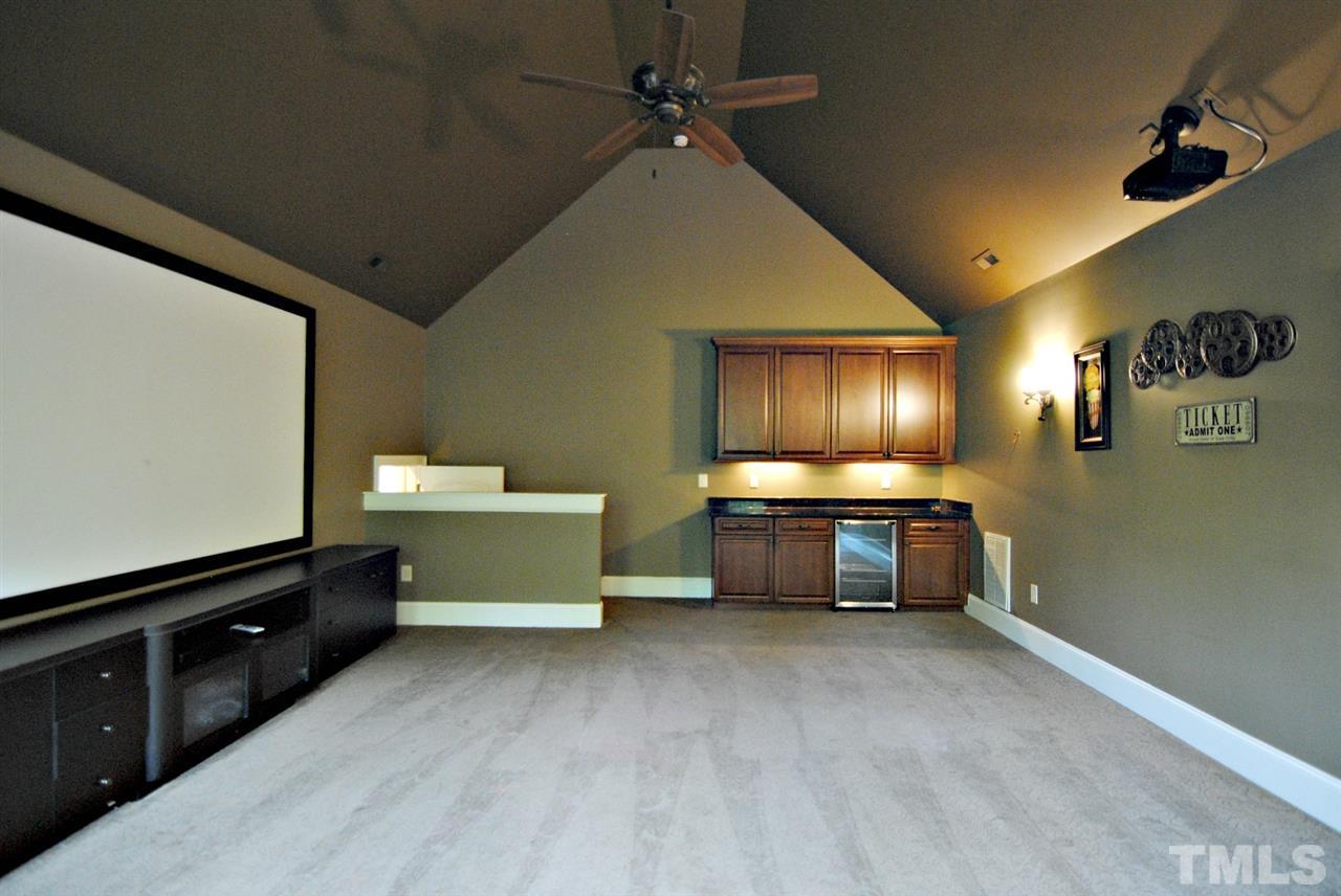 7041 Copperleaf Place Cary, NC 27519 - Photo 18 of 25