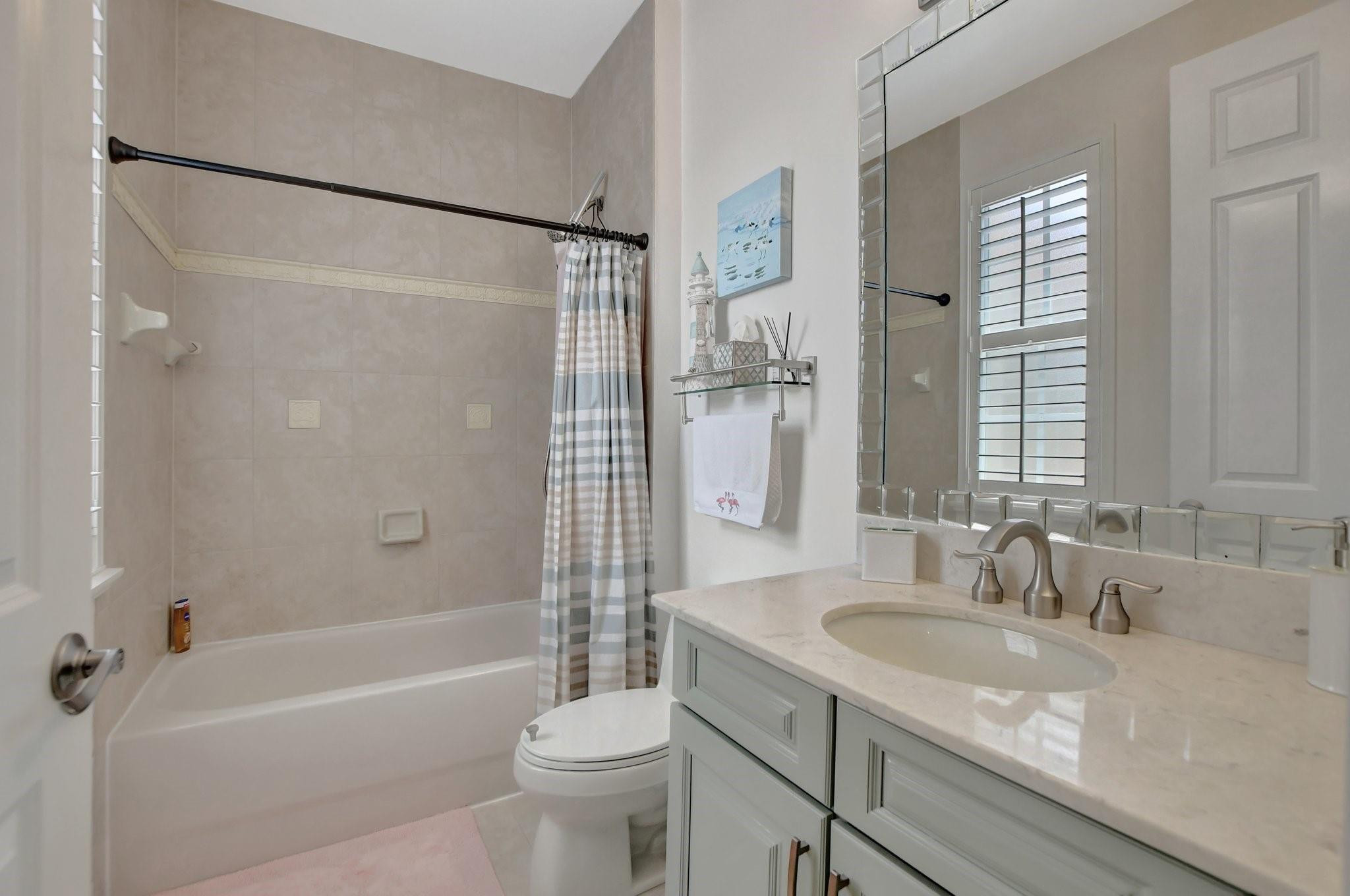 8316 Northwest 9th Avenue Boca Raton, FL 33487 - Photo 31 of 51 2nd full bathroom