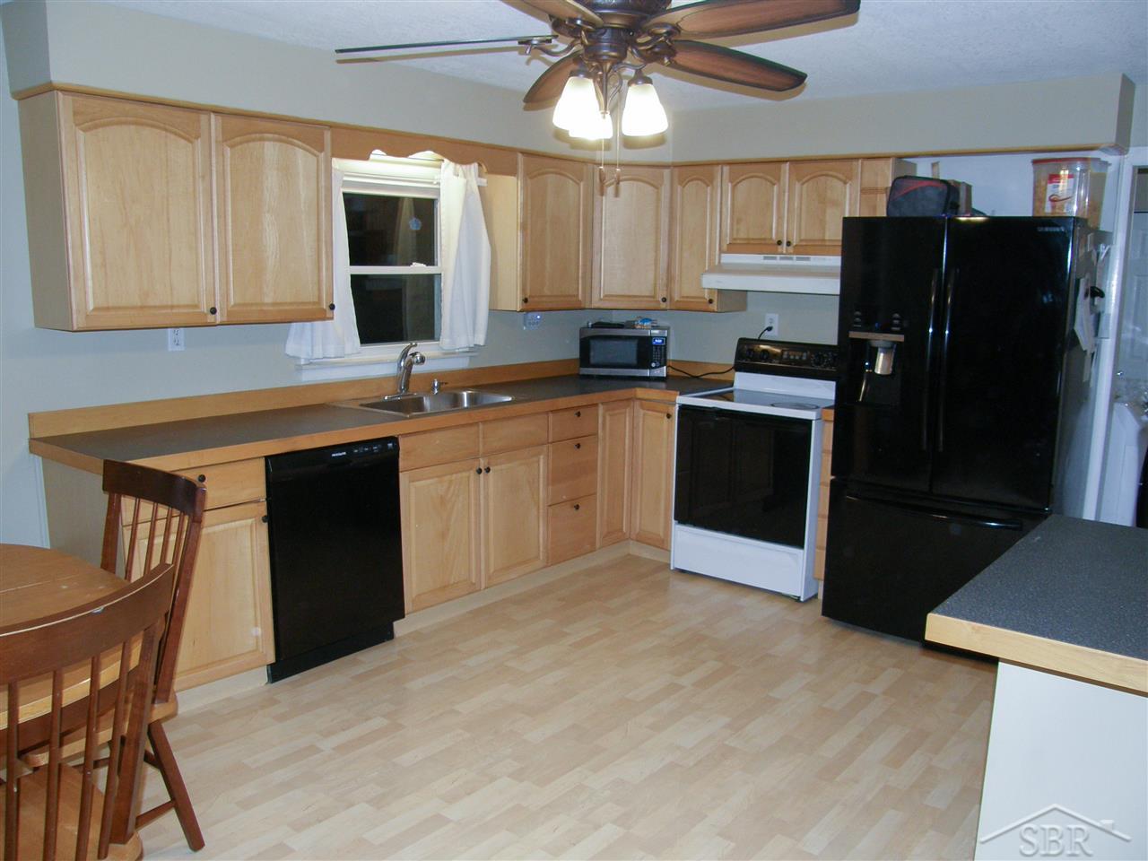10008 South Graham Road St. Charles, MI 48655 - Photo 5 of 26 31372511-4.JPG