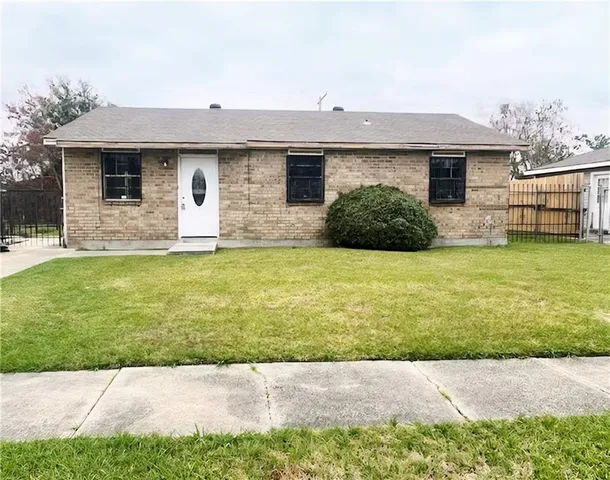 $1,600 | 351 Glen Della Drive, Westwego, LA 70094