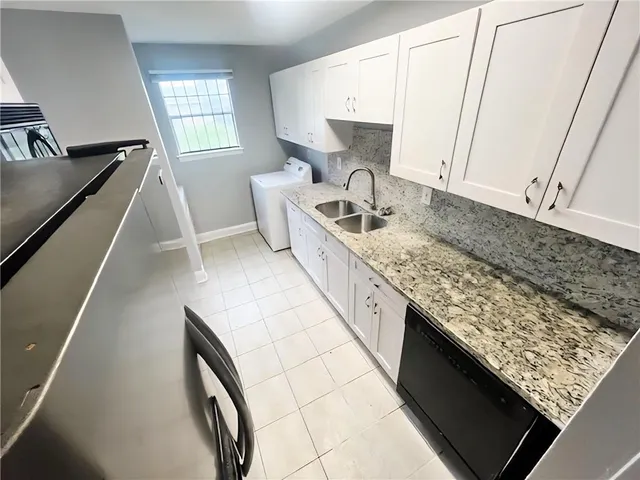 $1,600 | 351 Glen Della Drive, Westwego, LA 70094