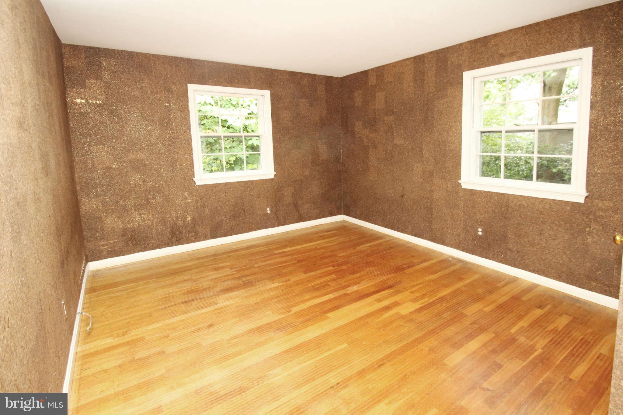 10607 Meadowhill Road Silver Spring, MD 20901 - Photo 16 of 27 Bedroom Two