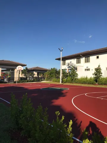 $2,750 | 8650 Northwest 97th Avenue, Unit 204, Doral, FL 33178