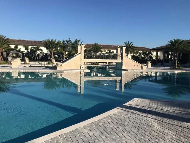 $2,750 | 8650 Northwest 97th Avenue, Unit 204, Doral, FL 33178