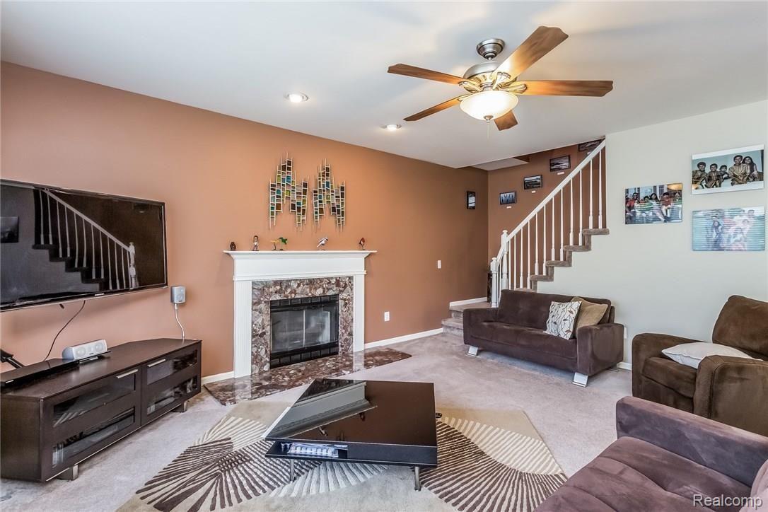 3830 Beechcrest Road Rochester, MI 48309 - Photo 17 of 53 021-2770607-medium.jpg