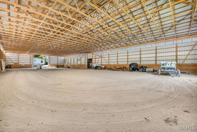 $660,000 | 29022 Pinnacle Lake Road, New Florence, MO 63363