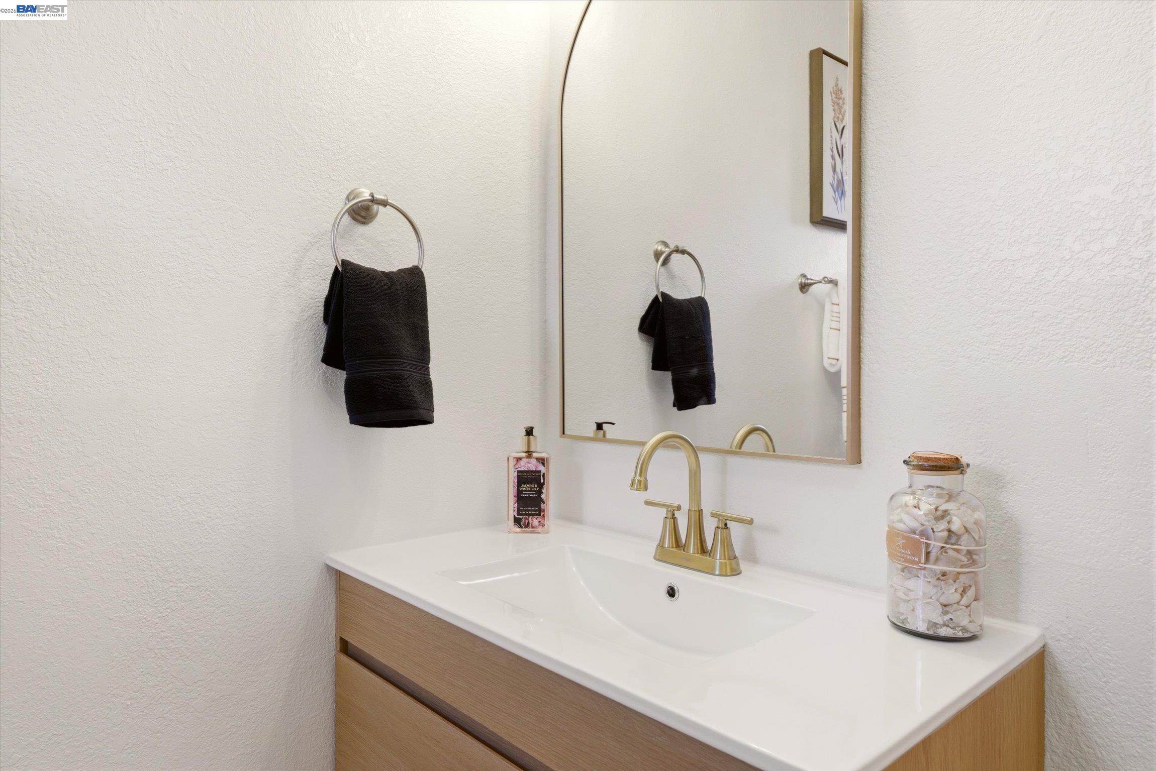 27409 Capri Avenue Hayward, CA 94545 - Photo 20 of 26