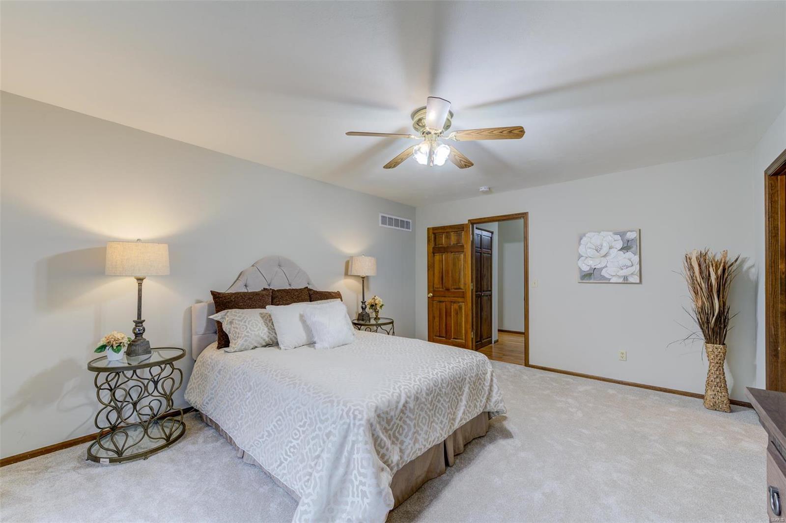8 Stable Ridge St. Charles, MO 63301 - Photo 31 of 77 Gallery Image 31