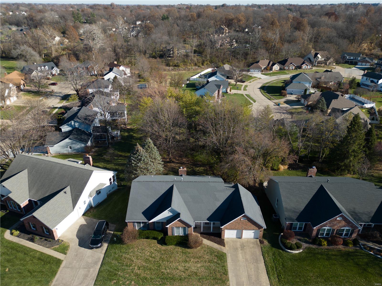 8 Stable Ridge St. Charles, MO 63301 - Photo 8 of 77 Gallery Image 8