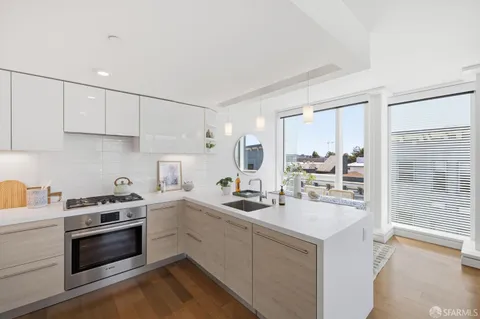 $1,298,988 | 555 Fulton Street, Unit 432, San Francisco, CA 94102