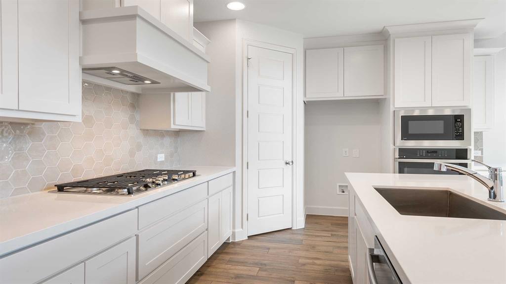 233 Bay Laurel Road McKinney, TX 75071 - Photo 13 of 31