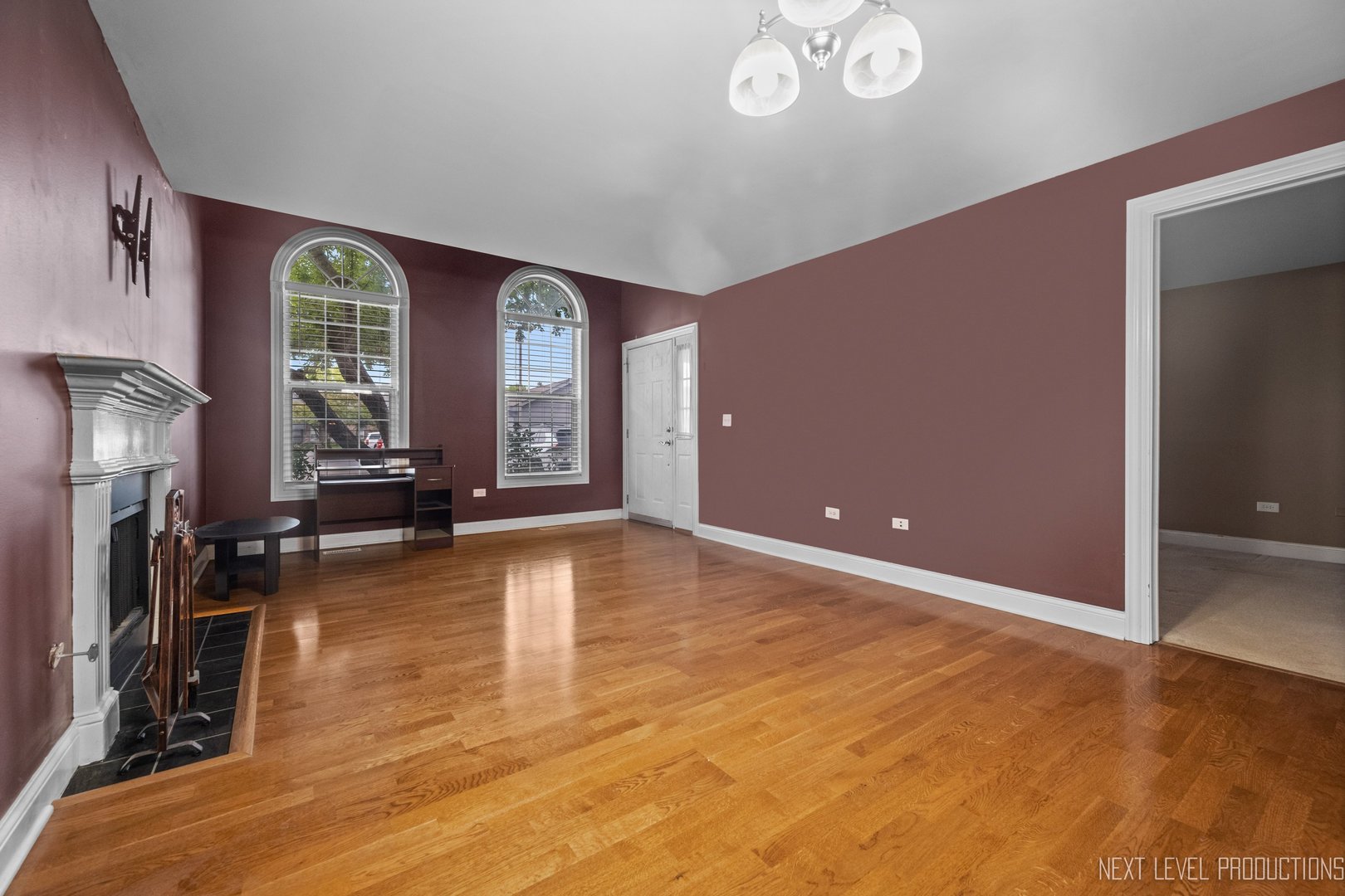 43 Foxcroft Road, Unit 119 Naperville, IL 60565 - Photo 6 of 13 a view of an empty room with closet area