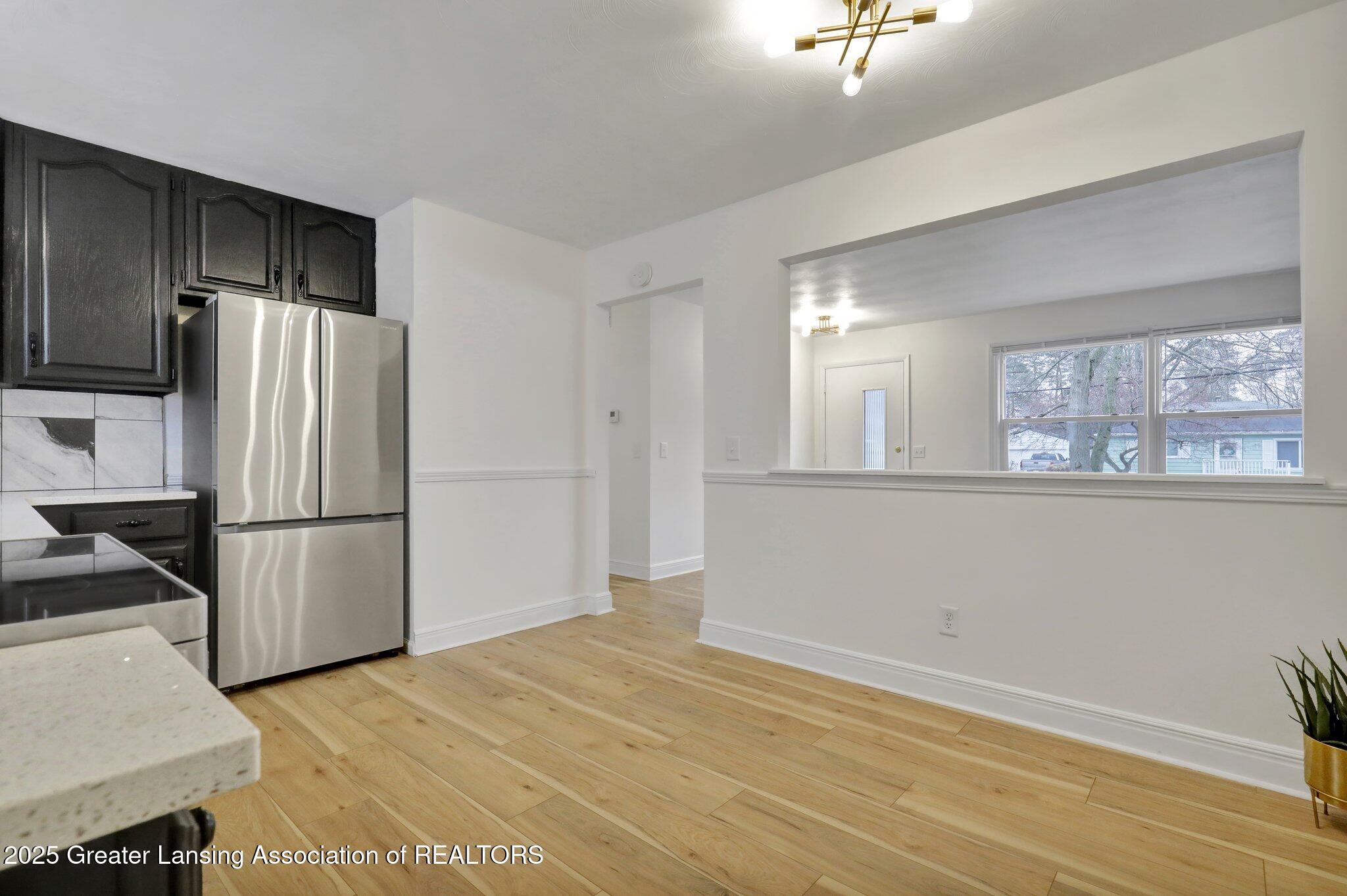 5120 Wexford Road Lansing, MI 48911 - Photo 10 of 29 10-web-or-mls-Open Ended Media-10