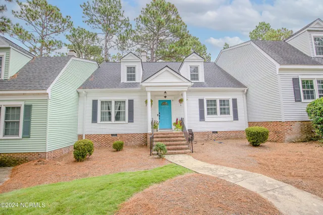 $339,000 | 2 Colonial Pines Circle, Pinehurst, NC 28374