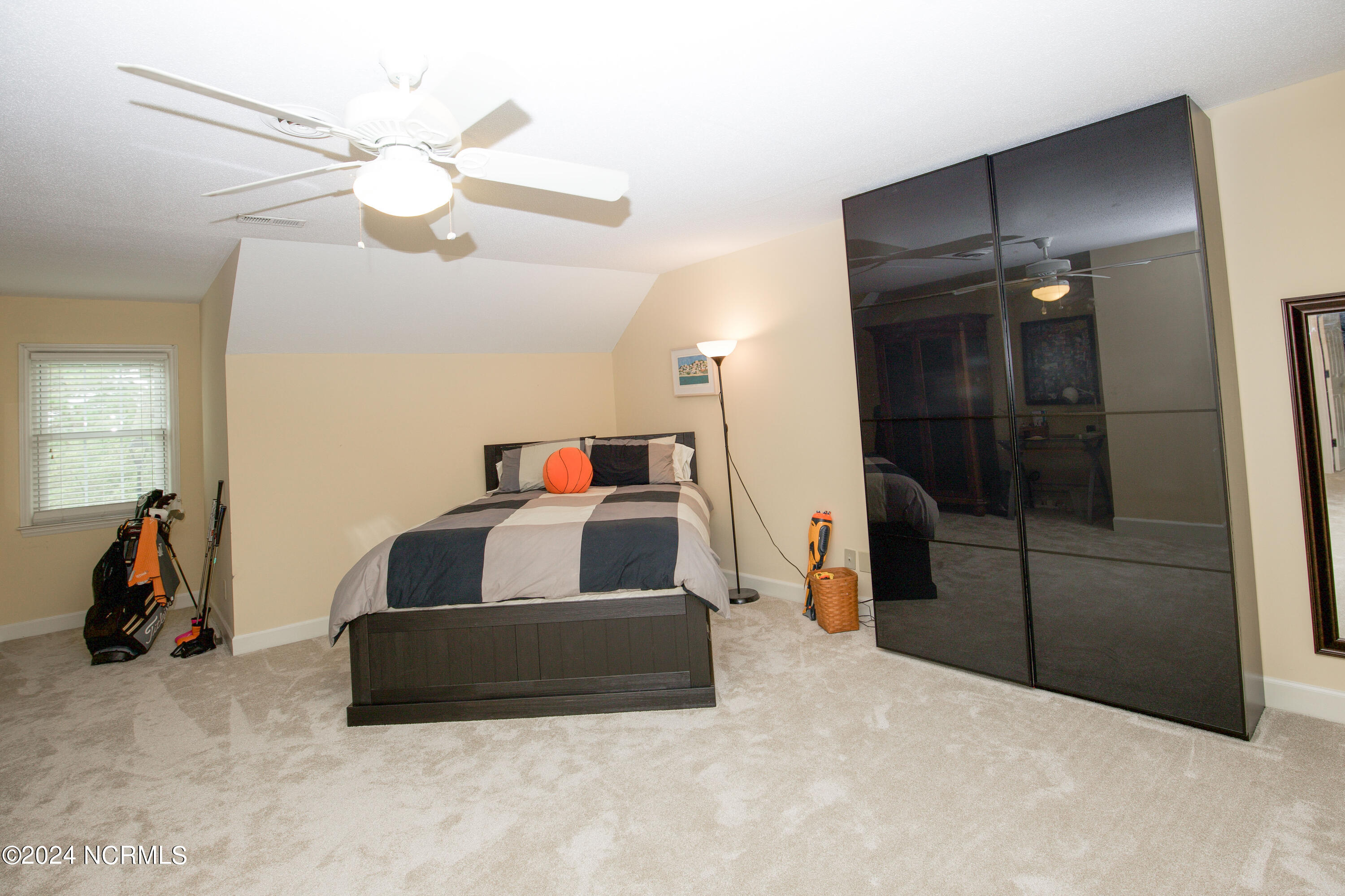 2 Colonial Pines Circle Pinehurst, NC 28374 - Photo 22 of 35 2 Colonial Pines Cir-36