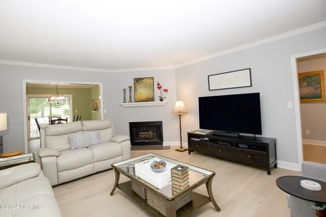 $339,000 | 2 Colonial Pines Circle, Pinehurst, NC 28374