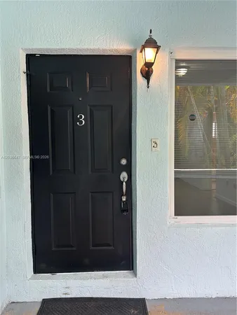 $1,950 | 1945 Calais Drive, Unit 3, Miami Beach, FL 33141