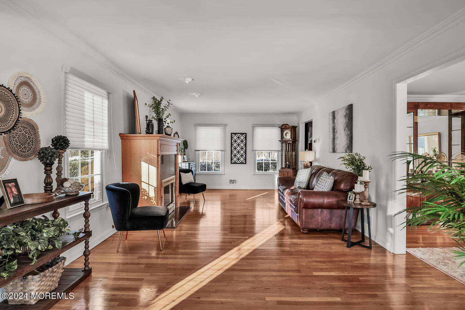 51 Ivy Hill Road Red Bank, NJ 07701 - Photo 5 of 47 51 Ivy Hill Rd Red Bank NJ-large-010-006