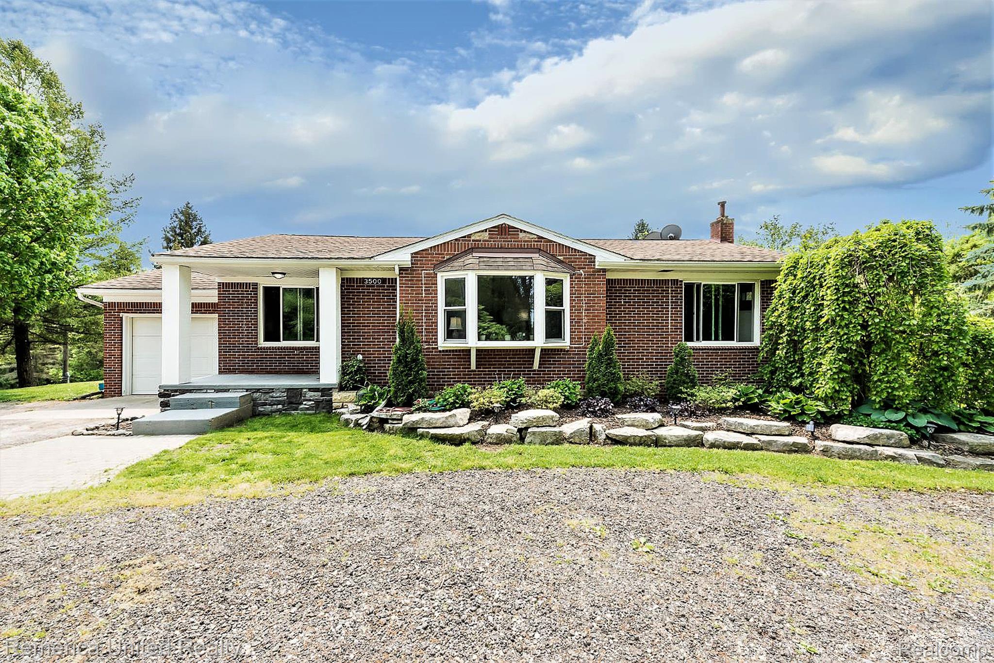 3500 East Schafer Road Howell, MI 48843 - Photo 1 of 37 Gallery Image 1