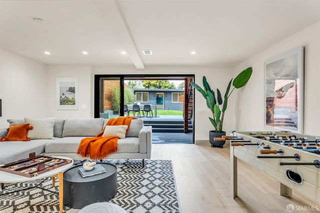 a view of entryway and hall