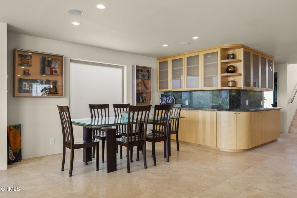 3629 Ocean Drive Oxnard, CA 93035 - Photo 18 of 60 a dining room with furniture and window