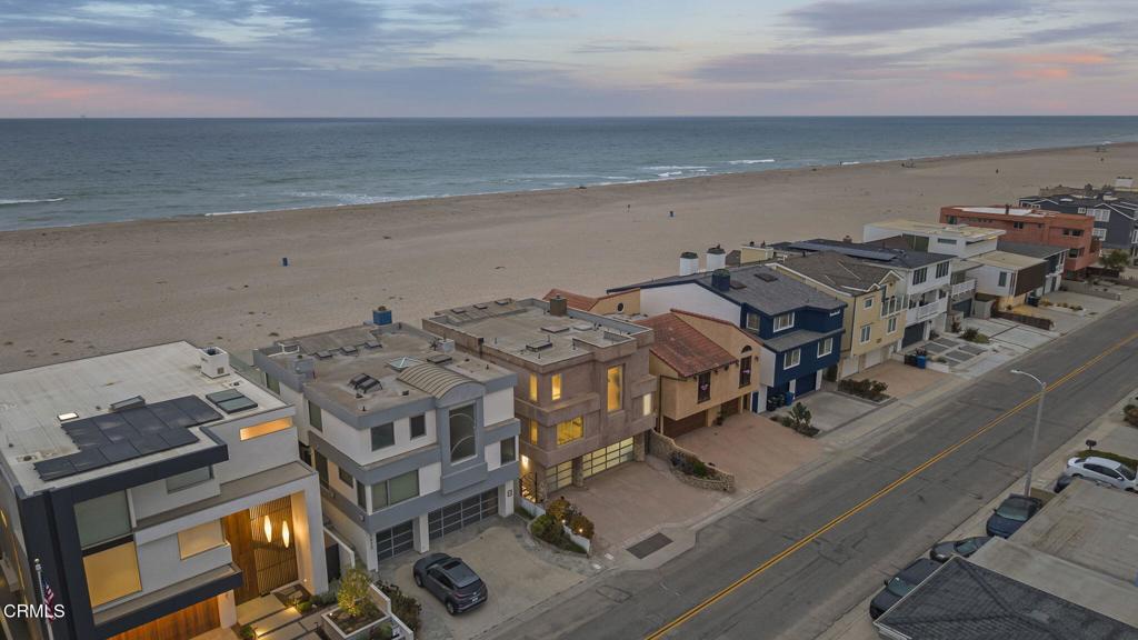 3629 Ocean Drive Oxnard, CA 93035 - Photo 59 of 60 a view of a city with an ocean beach
