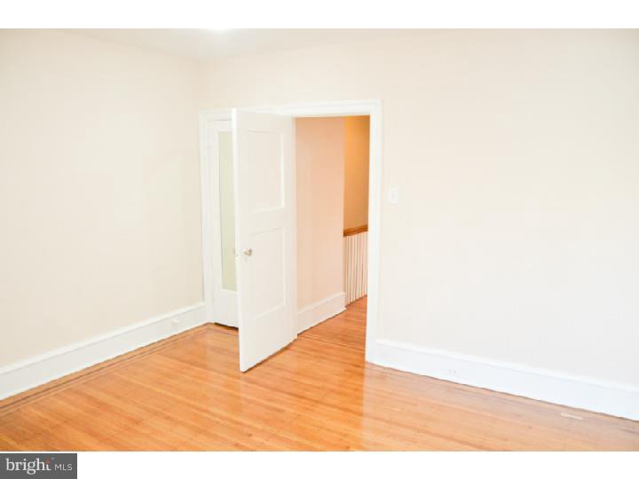 6041 Nassau Road Philadelphia, PA 19151 - Photo 11 of 25 Gallery Image 11