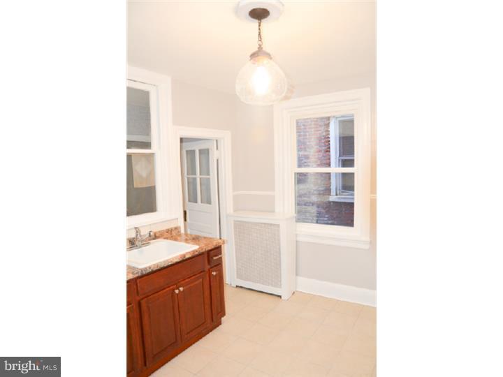 6041 Nassau Road Philadelphia, PA 19151 - Photo 19 of 25 Gallery Image 19