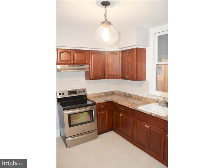6041 Nassau Road Philadelphia, PA 19151 - Photo 20 of 25 Gallery Image 20