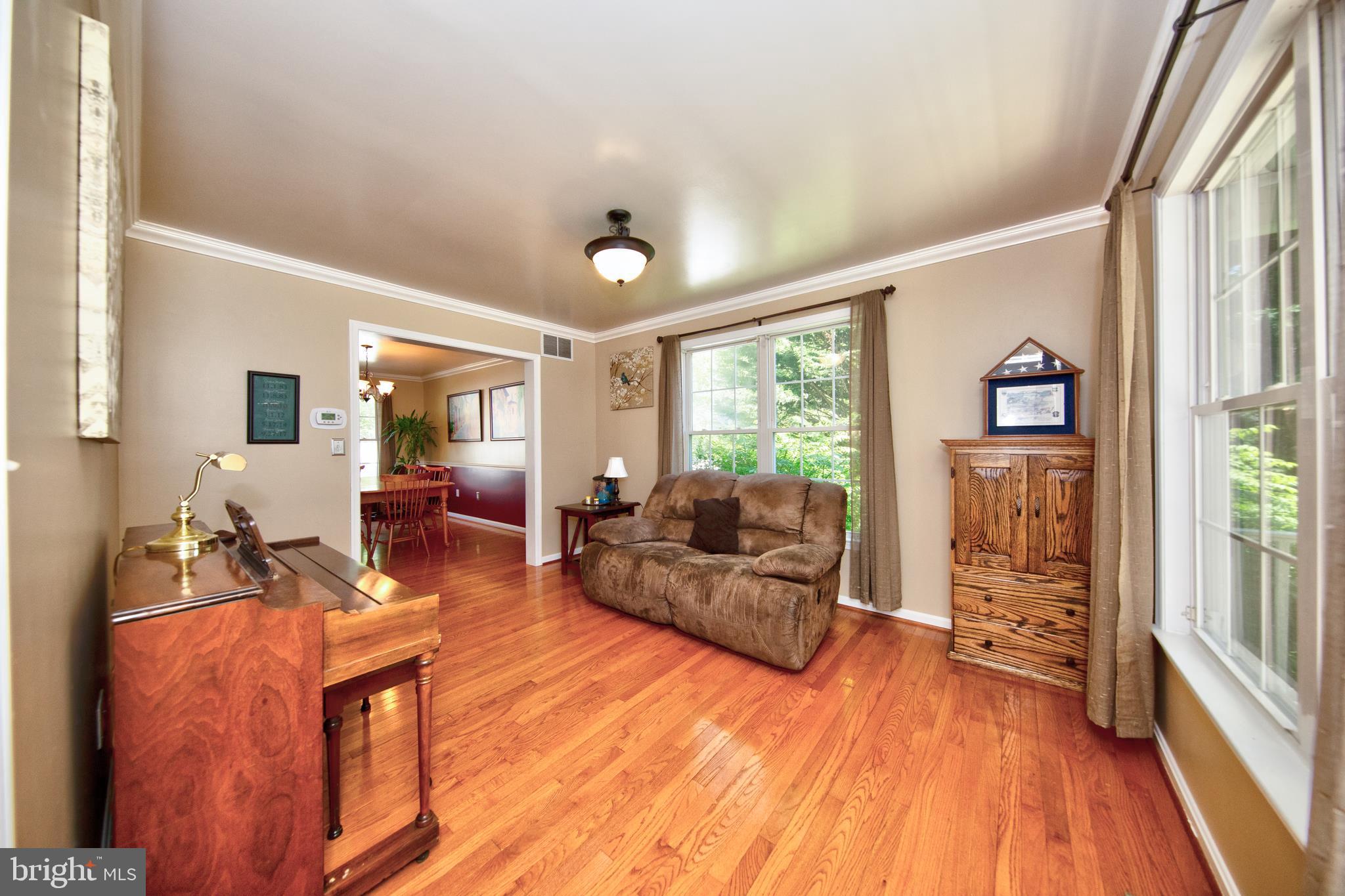 10002 Lodge Road Baltimore, MD 21234 - Photo 14 of 32 Gallery Image 14