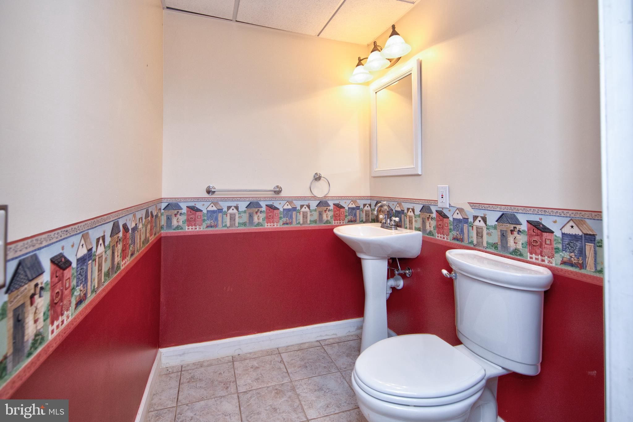10002 Lodge Road Baltimore, MD 21234 - Photo 26 of 32 Gallery Image 26