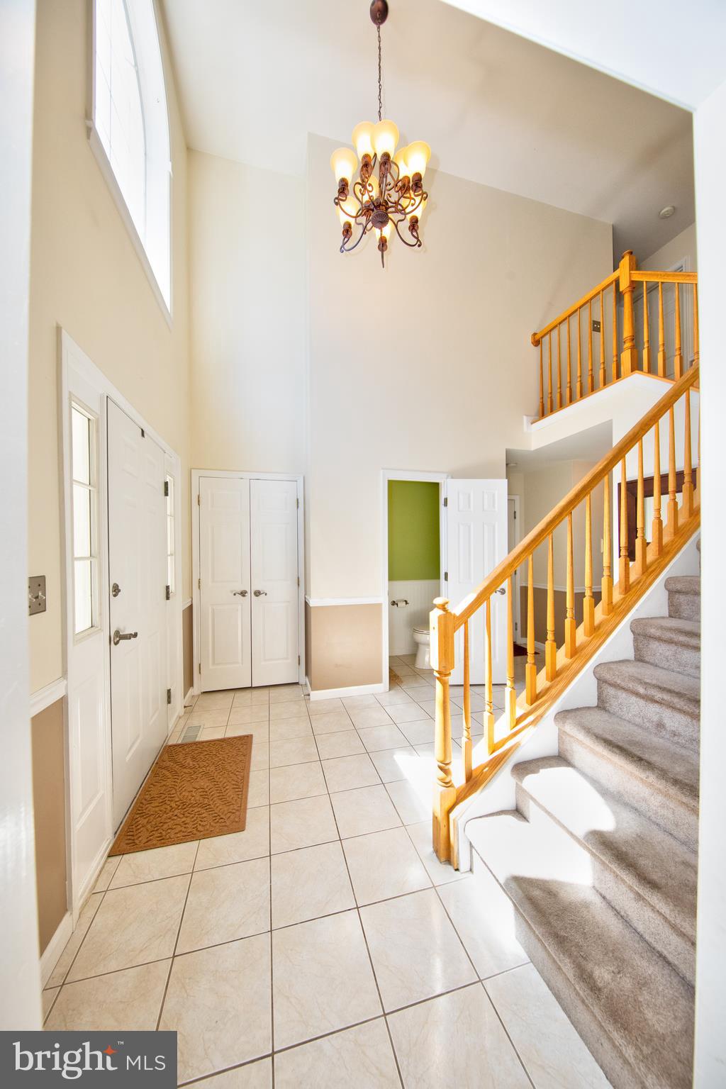 10002 Lodge Road Baltimore, MD 21234 - Photo 4 of 32 Gallery Image 4