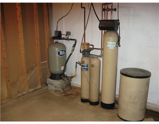 863 Mercer Grove City Road Mercer, PA 16137 - Photo 11 of 12 Other. Water treatment equipment