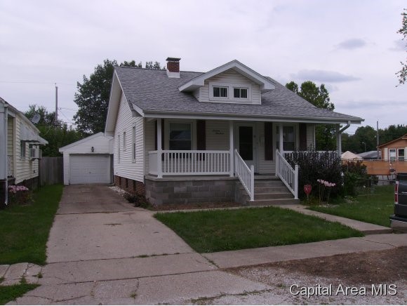 1619 Watch Springfield, IL 62702 - Photo 1 of 15