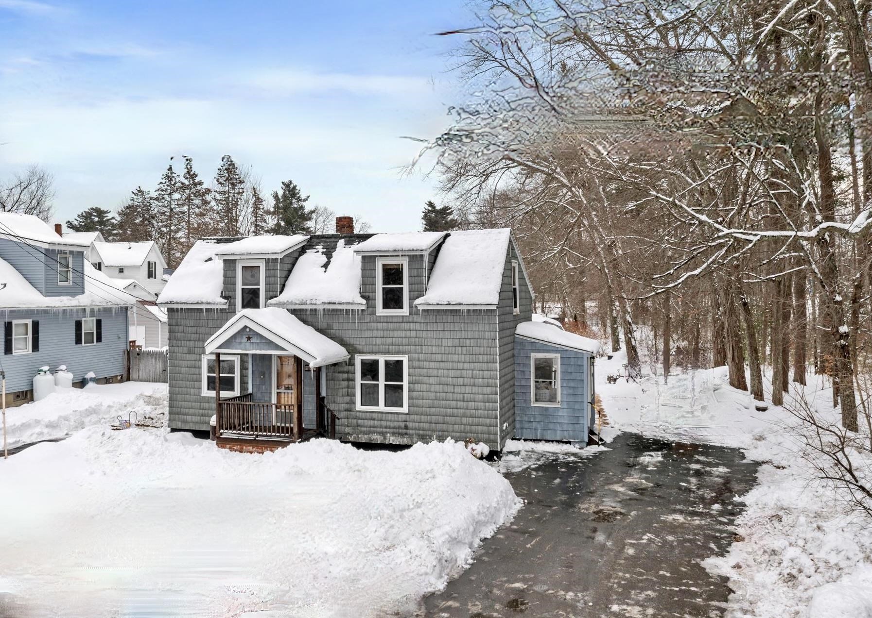 2079 Wellington Road Manchester, NH 03104 - Photo 1 of 24