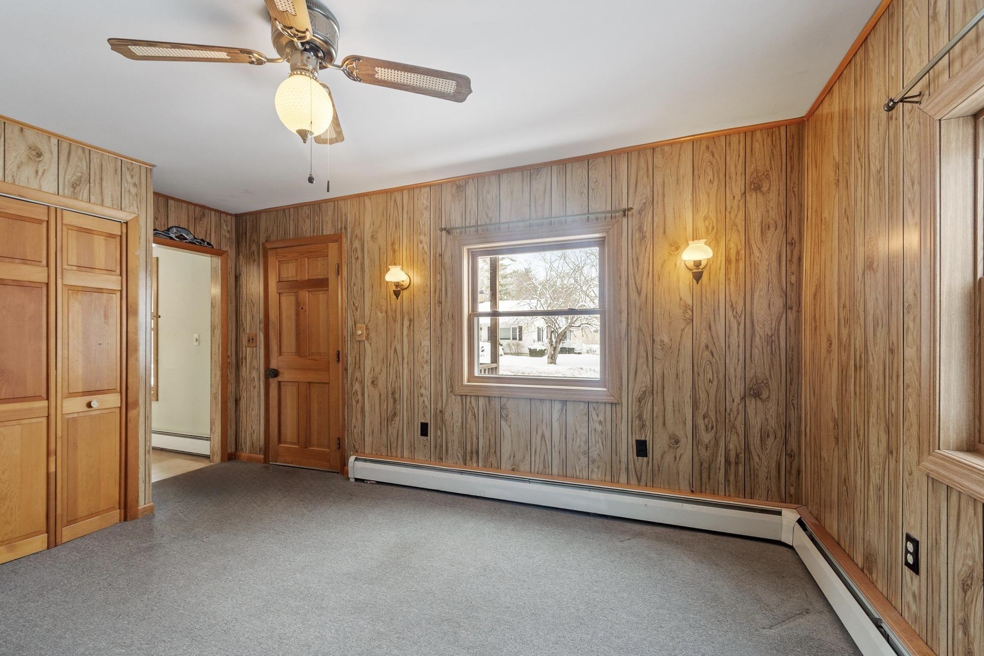 2079 Wellington Road Manchester, NH 03104 - Photo 7 of 24