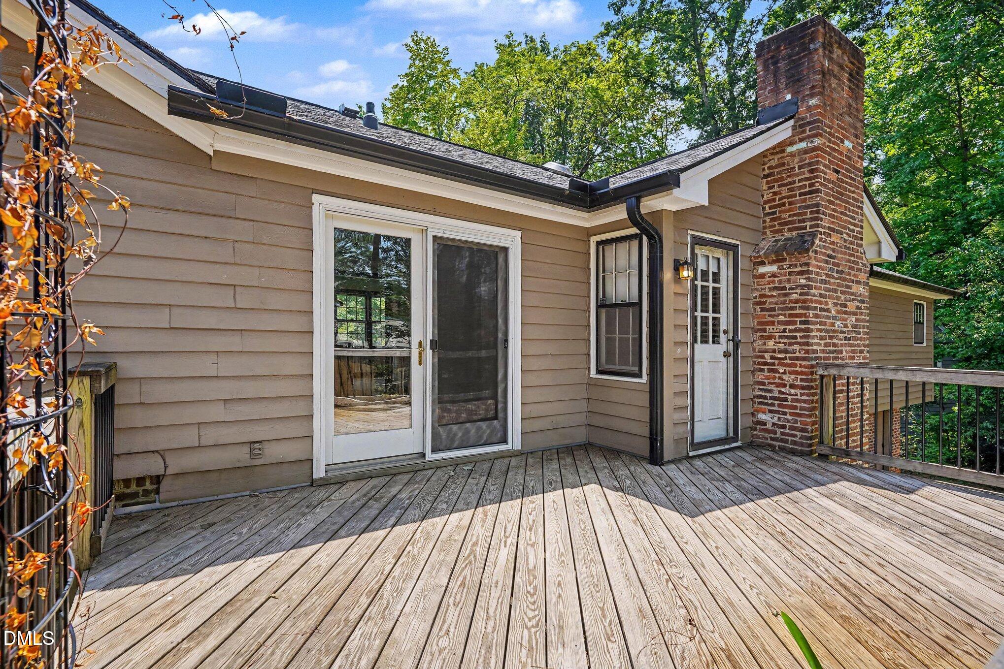 405 Lynchester Court Raleigh, NC 27615 - Photo 18 of 28 021_file_5772