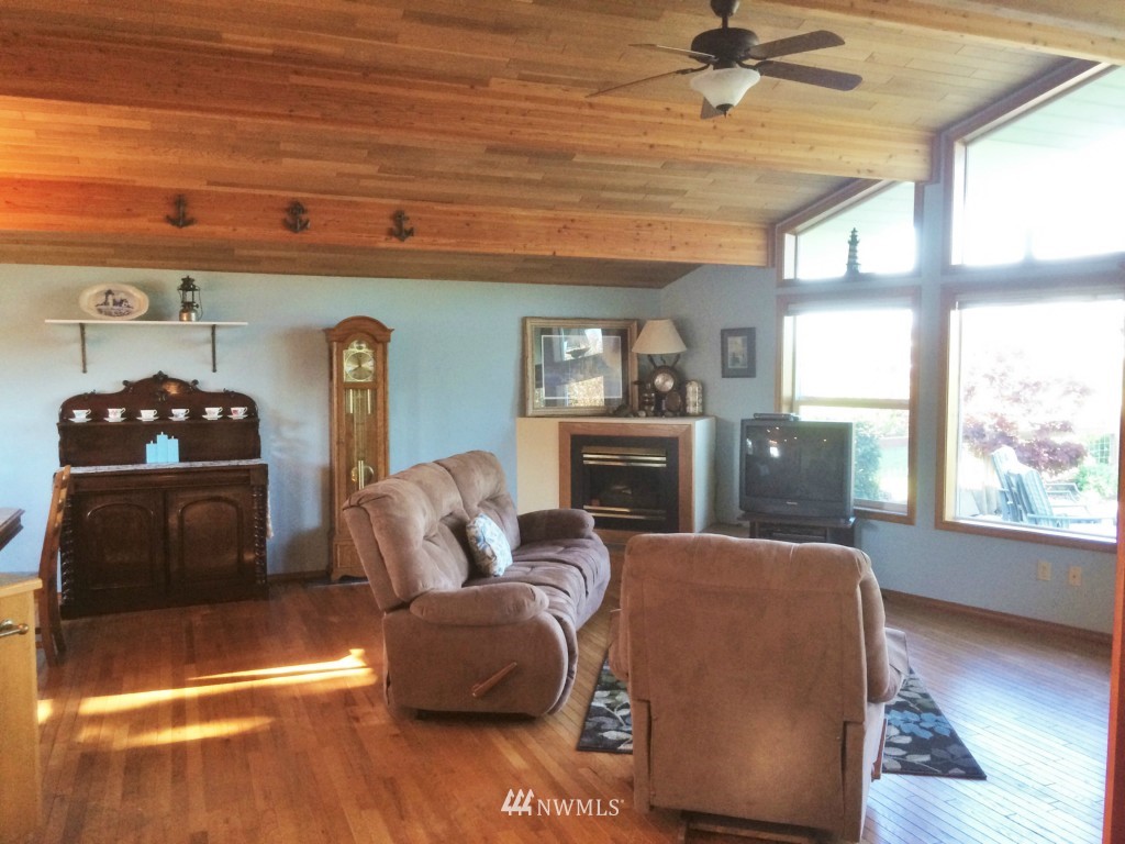 8191 Sehome Road Birch Bay, WA 98230 - Photo 2 of 25 Gallery Image 2