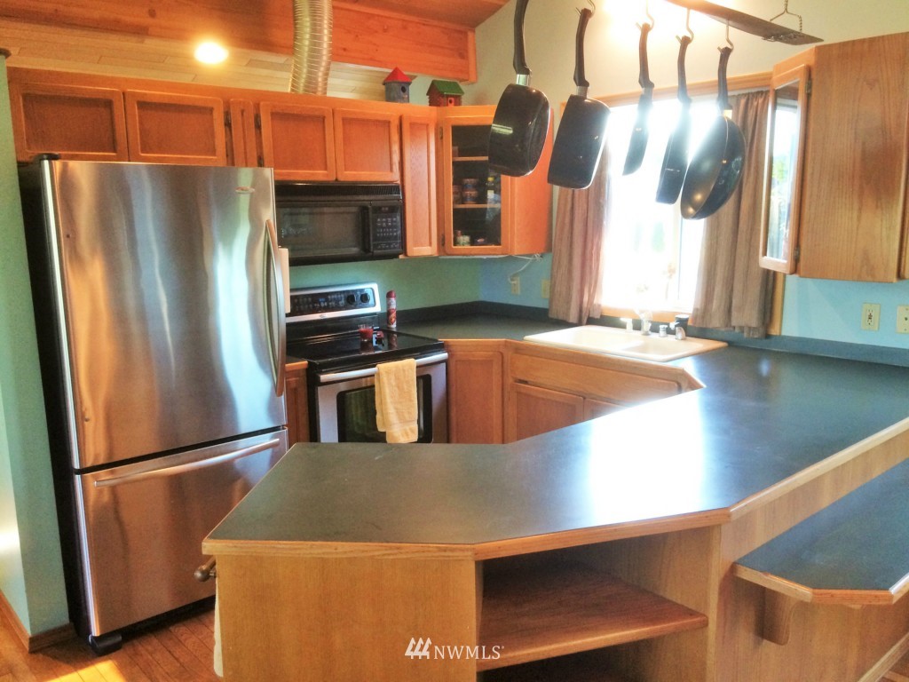 8191 Sehome Road Birch Bay, WA 98230 - Photo 5 of 25 Gallery Image 5