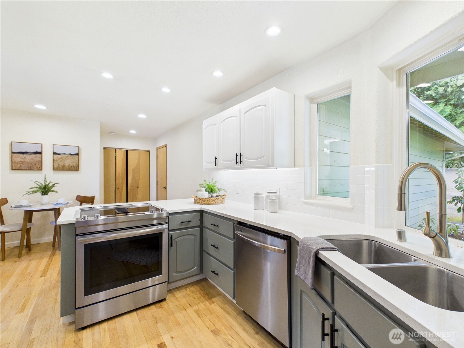 201 Rainier Lane Port Ludlow, WA 98365 - Photo 12 of 37